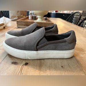 Ugg slip on tennis shoes